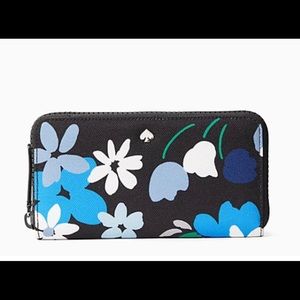 Kate Spade ♠️ jae large continental wallet